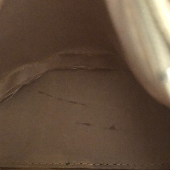 Vera Pelle Crossbody Purse Item #1567 - Picture 9 of 9